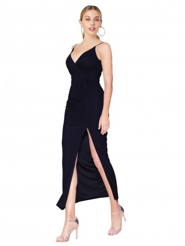 Dunkelmarine Meerjungfrau V-Ausschnitt Knielang Chiffon Kurze Formale Brautjungfernkleider / Abendkleider / Abiballkleider / Cocktailkleider / Heimkehr Kleider Verkauf