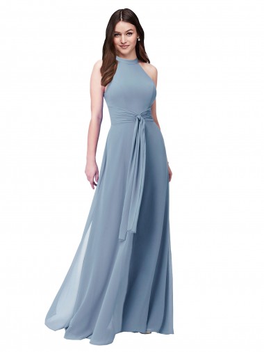 Staubiges Blau A-Linien Neckholder Stehkragen Ausschnitt Chiffon Lange Brautjungfernkleider Verkauf